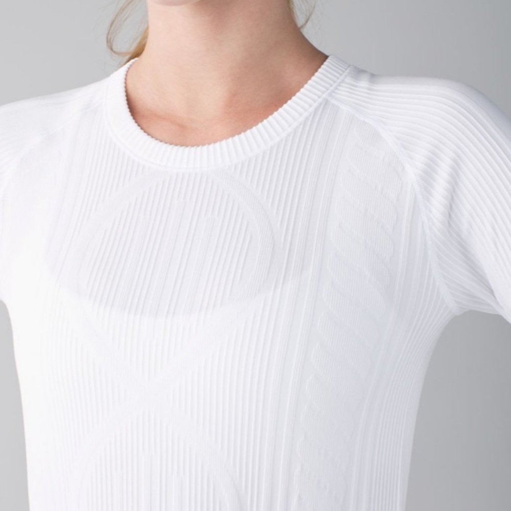 Lululemon Rest less Pullover LS  white sz 8 - Picture 7 of 8